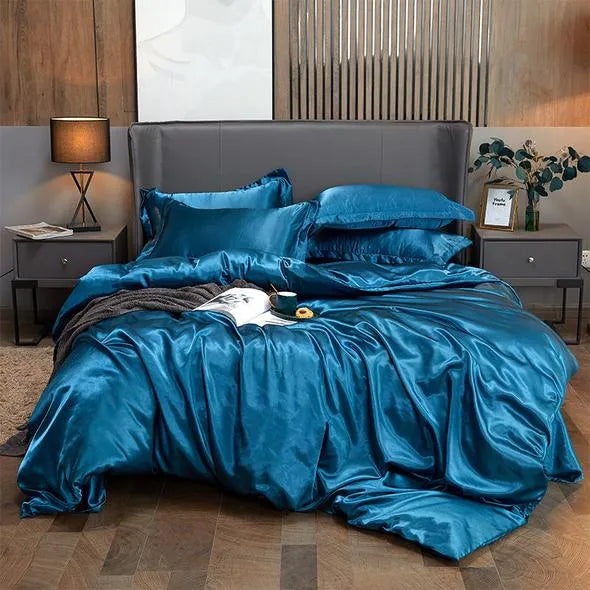 4PCS SUPER SOFT Luxury Silk Bedding Set(1 FLAT SHEET+1 QUILT COVER+ 2 PILLOWCASE)
